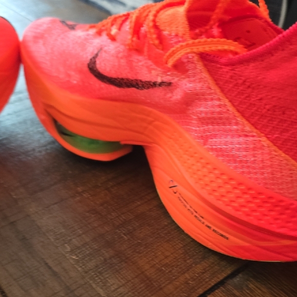 Nike Alphafly Next% 2 in Bright Orange - Picture 7 of 15